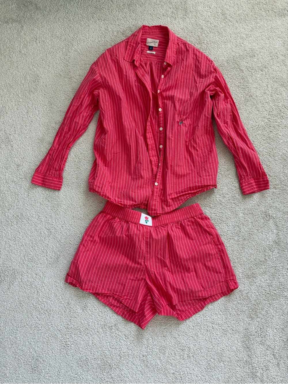 Universal Thread pink set